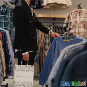 Liệu phong cách đeo đồng hồ to bản đang lỗi thời hay làn sóng trở lại