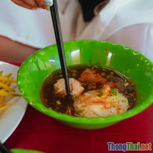 Món ăn đường phố không thể bỏ qua ở Việt Nam