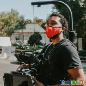 Người làm phim hài liệu cần gì ngoài sự hài hước