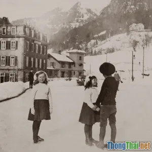 Review phim về sự kiện lịch sử gây tranh cãi nhất