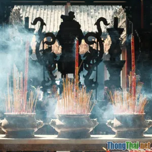 Tết Thanh minh và phong tục cúng tổ tiên trong đạo giáo có gì khác biệt