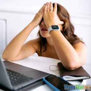 Kiểm soát cảm xúc nơi công sở có phải ai cũng làm được